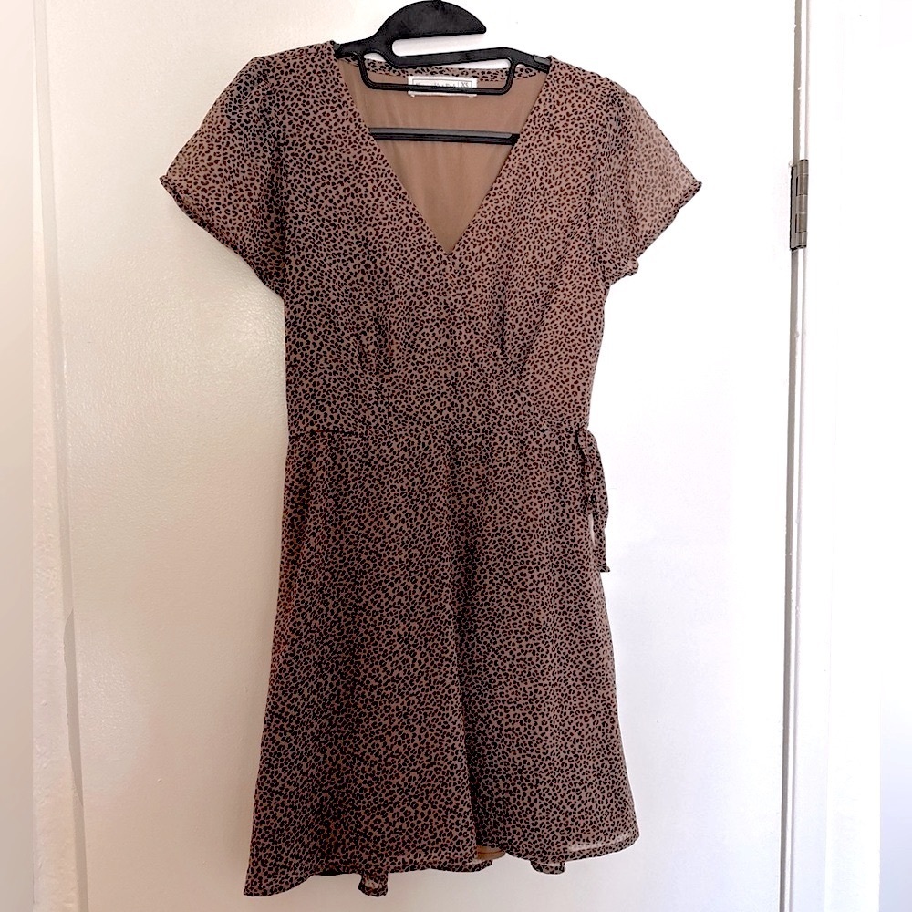 Abercrombie & Fitch Cheetah Print Wrap Dress XS Mini Flutter Sleeve vintage